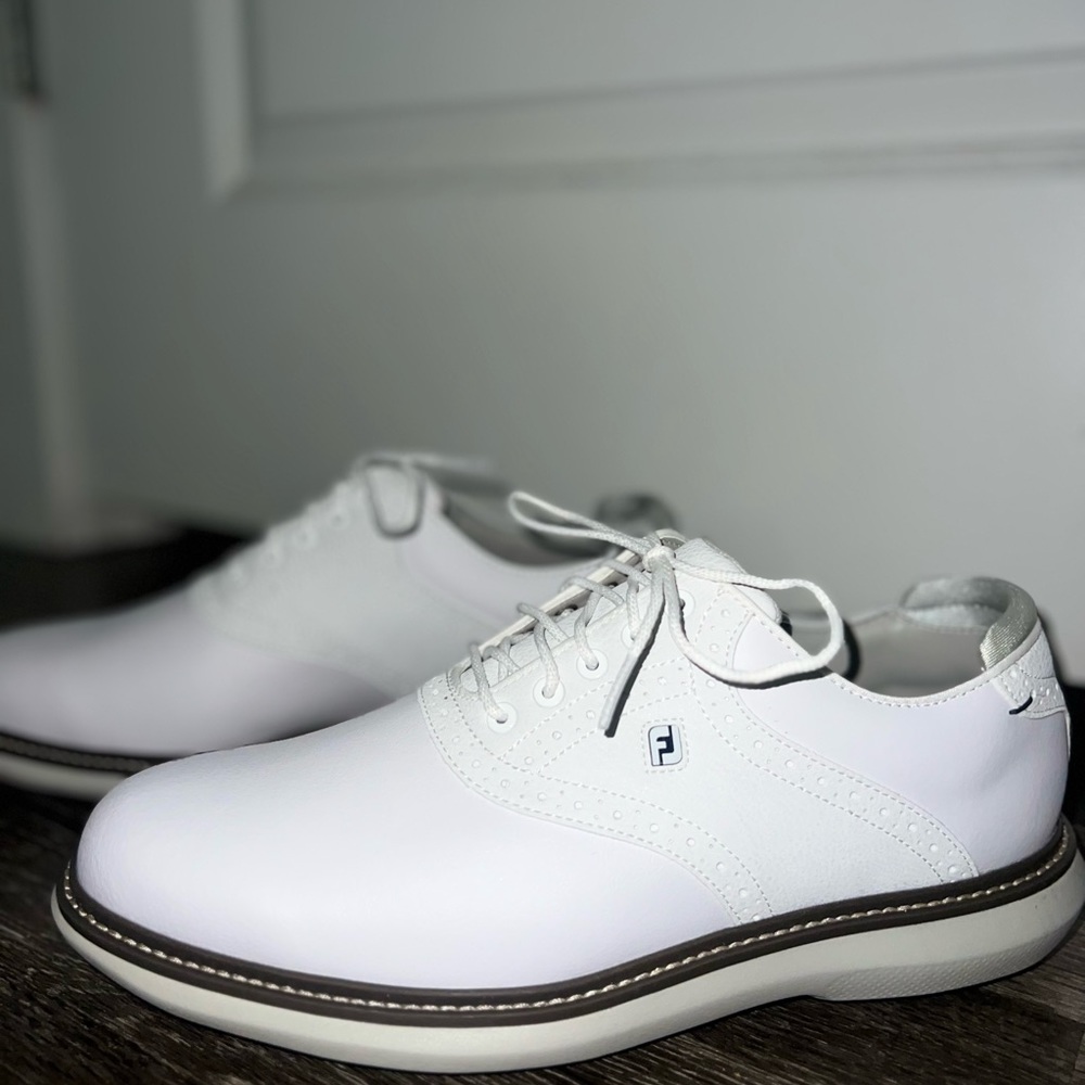 FootJoy Golf Shoes (with spikes)